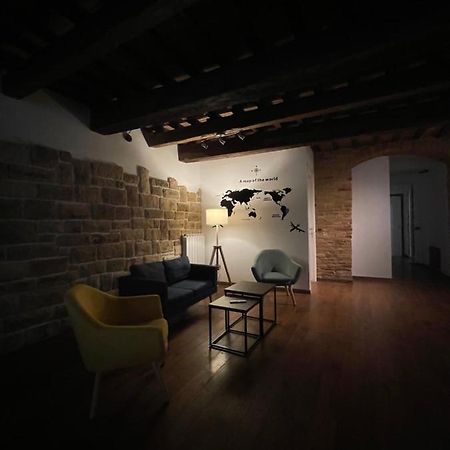L'Antica Falconeria Jesi Exteriör bild