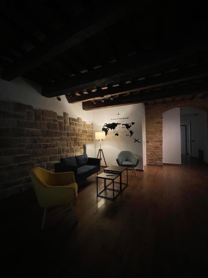 L'Antica Falconeria Jesi Exteriör bild